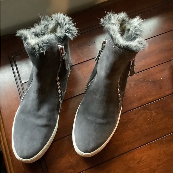 Dolce Vita Grey Suede Leather Boots 9.5 - Picture 8 of 9